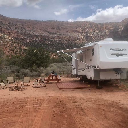 Camp Valhalla At Zion Ξενοδοχείο Colorado City Εξωτερικό φωτογραφία