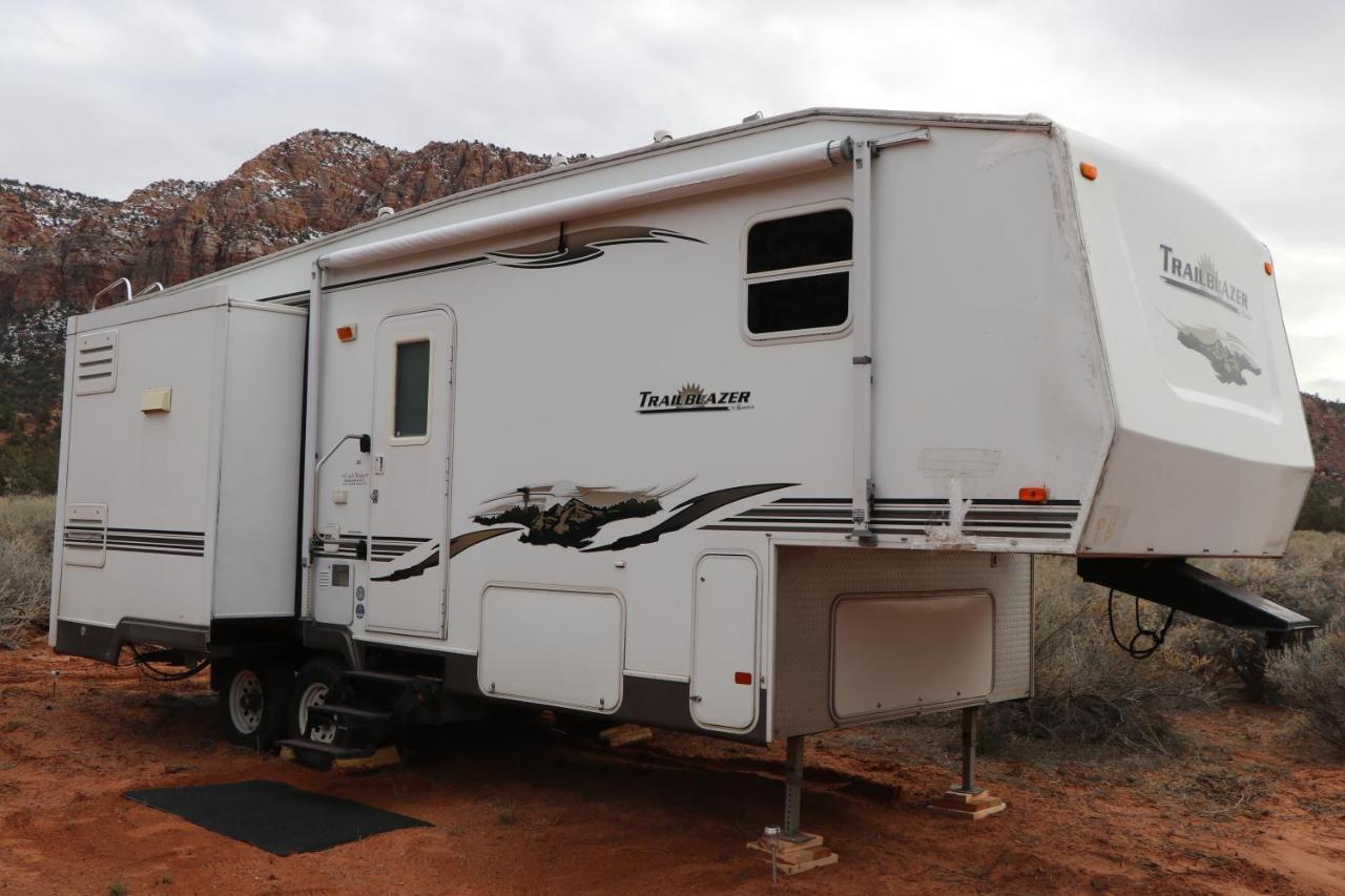 Camp Valhalla At Zion Ξενοδοχείο Colorado City Εξωτερικό φωτογραφία