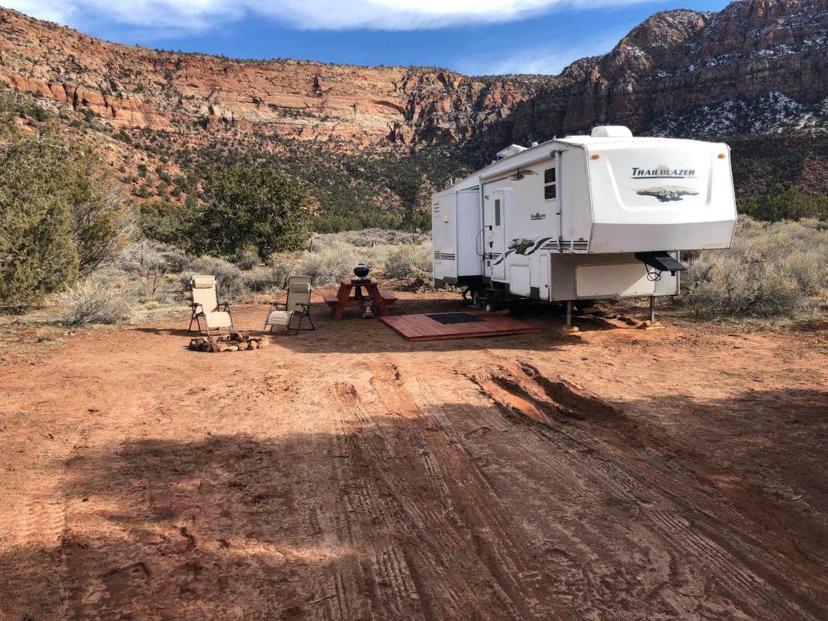 Camp Valhalla At Zion Ξενοδοχείο Colorado City Εξωτερικό φωτογραφία